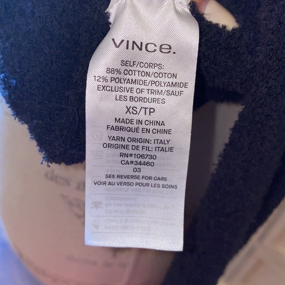 VINCE. navy blue & ivory longsleeve sweater shirt XS​​ - Picture 8 of 8